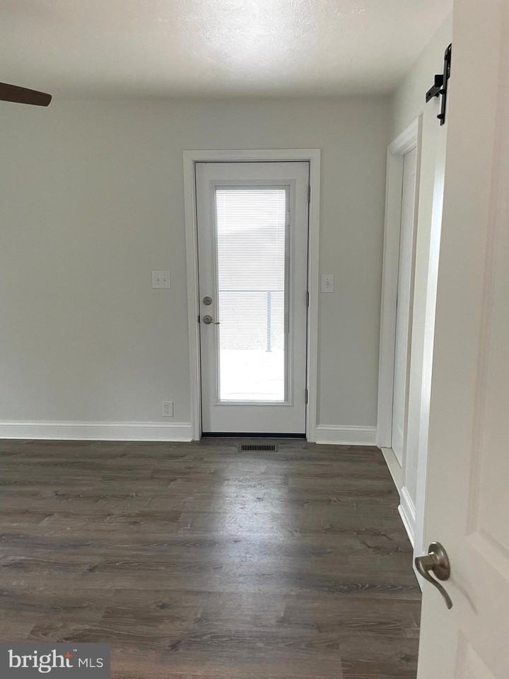 138 Grimes Golden Rd - Photo 6 of 28