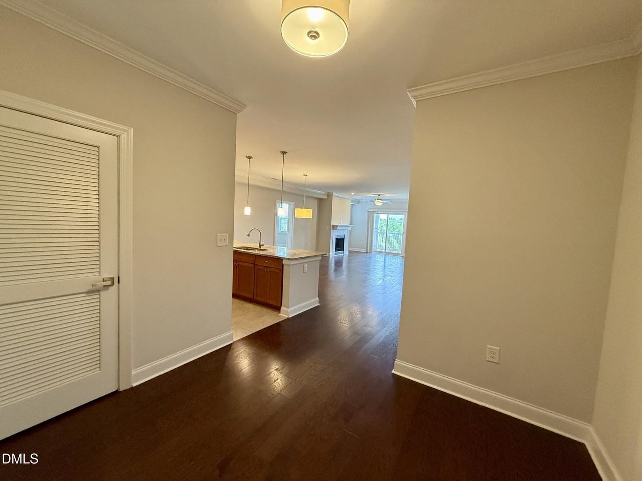 732 Waterford Lake Dr - Photo 2 of 16