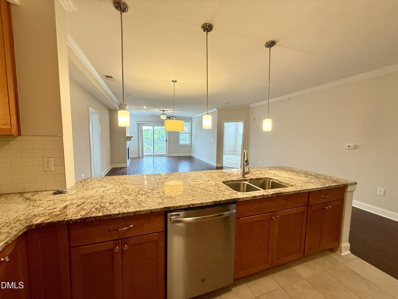 732 Waterford Lake Dr - Photo 6 of 16