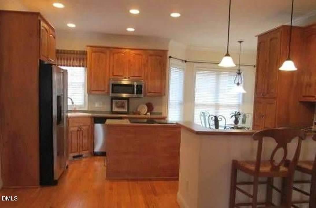 1217 Town Side Dr - Photo 7 of 26