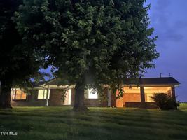 featured image of 3655 W Allens Bridge Rd