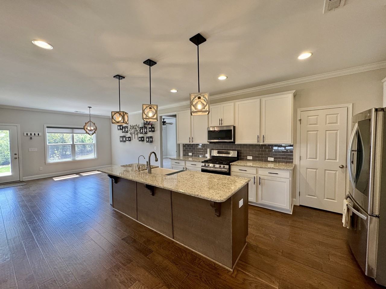 169 Ashton Fields Dr #1 - Photo 4 of 35