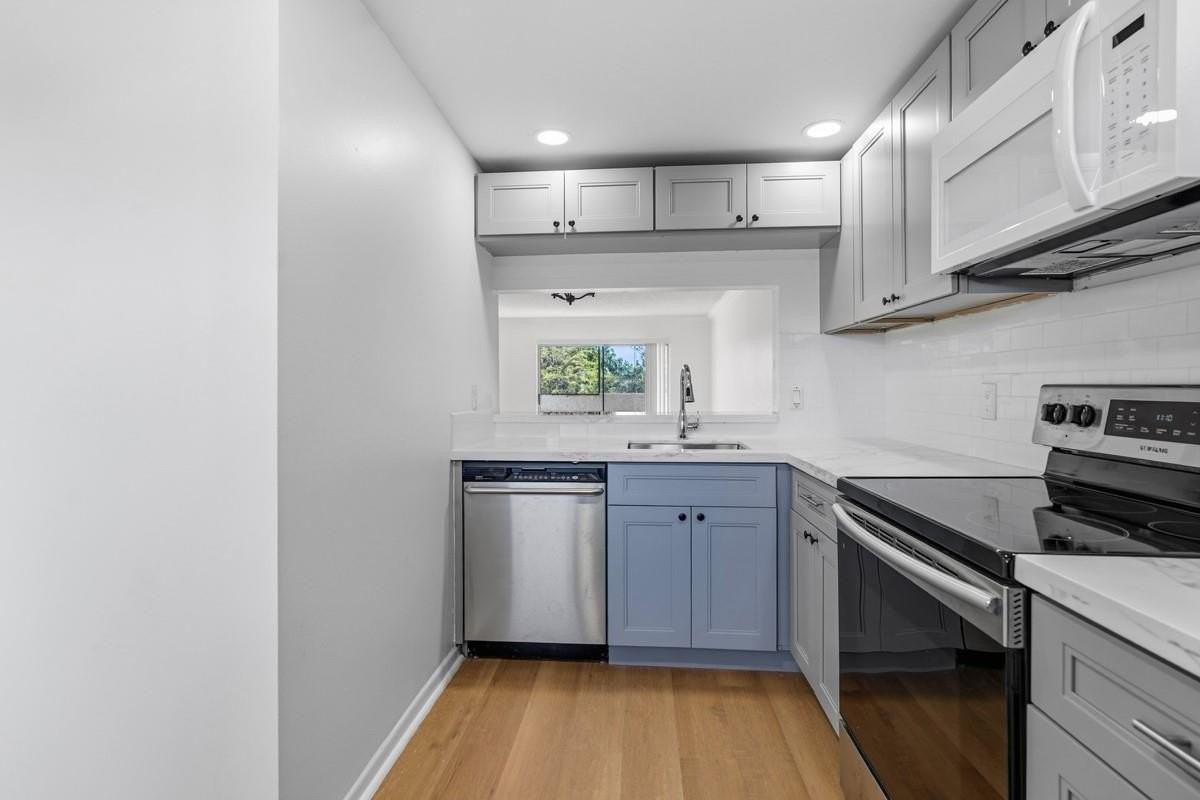 6075 N Sabal Palm Blvd #301 - Photo 3 of 33