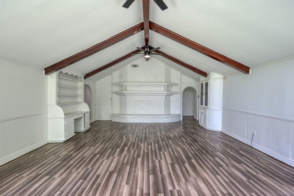 29906 Hunters Rd - Photo 4 of 25