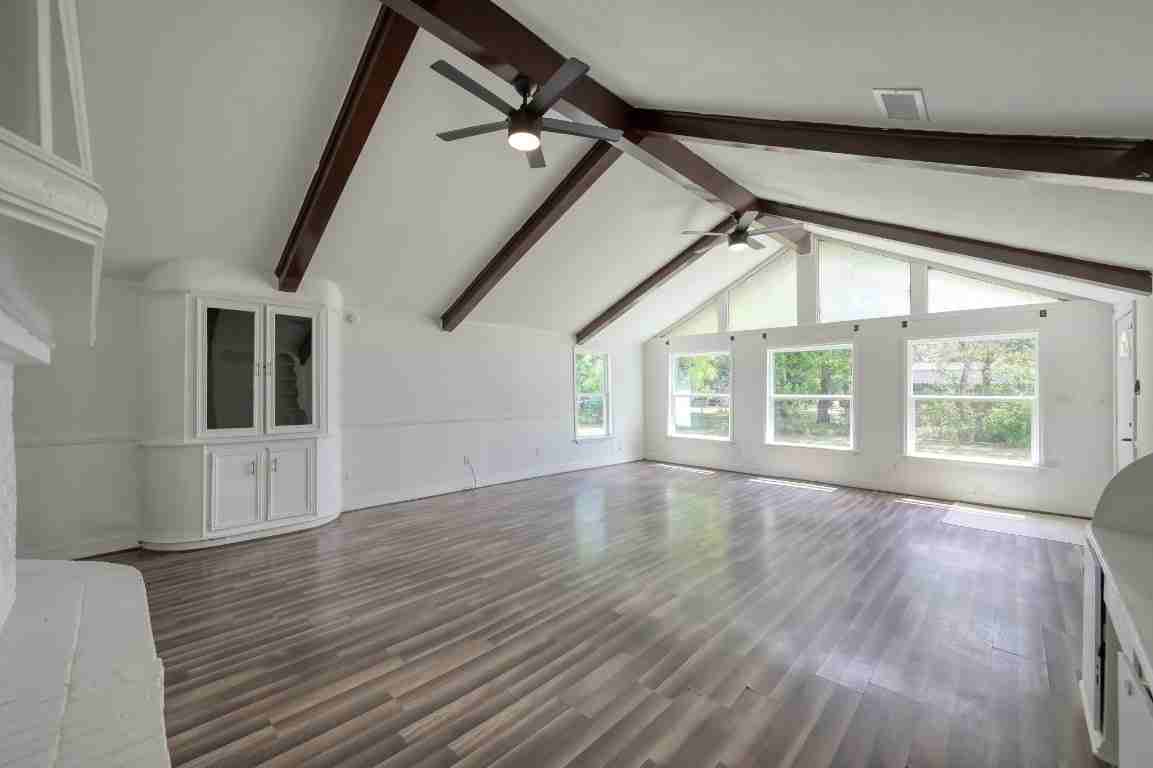 29906 Hunters Rd - Photo 6 of 25