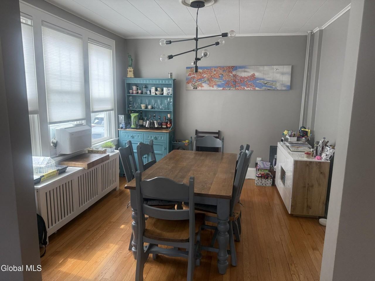 30 Cardinal Ave - Photo 3 of 12