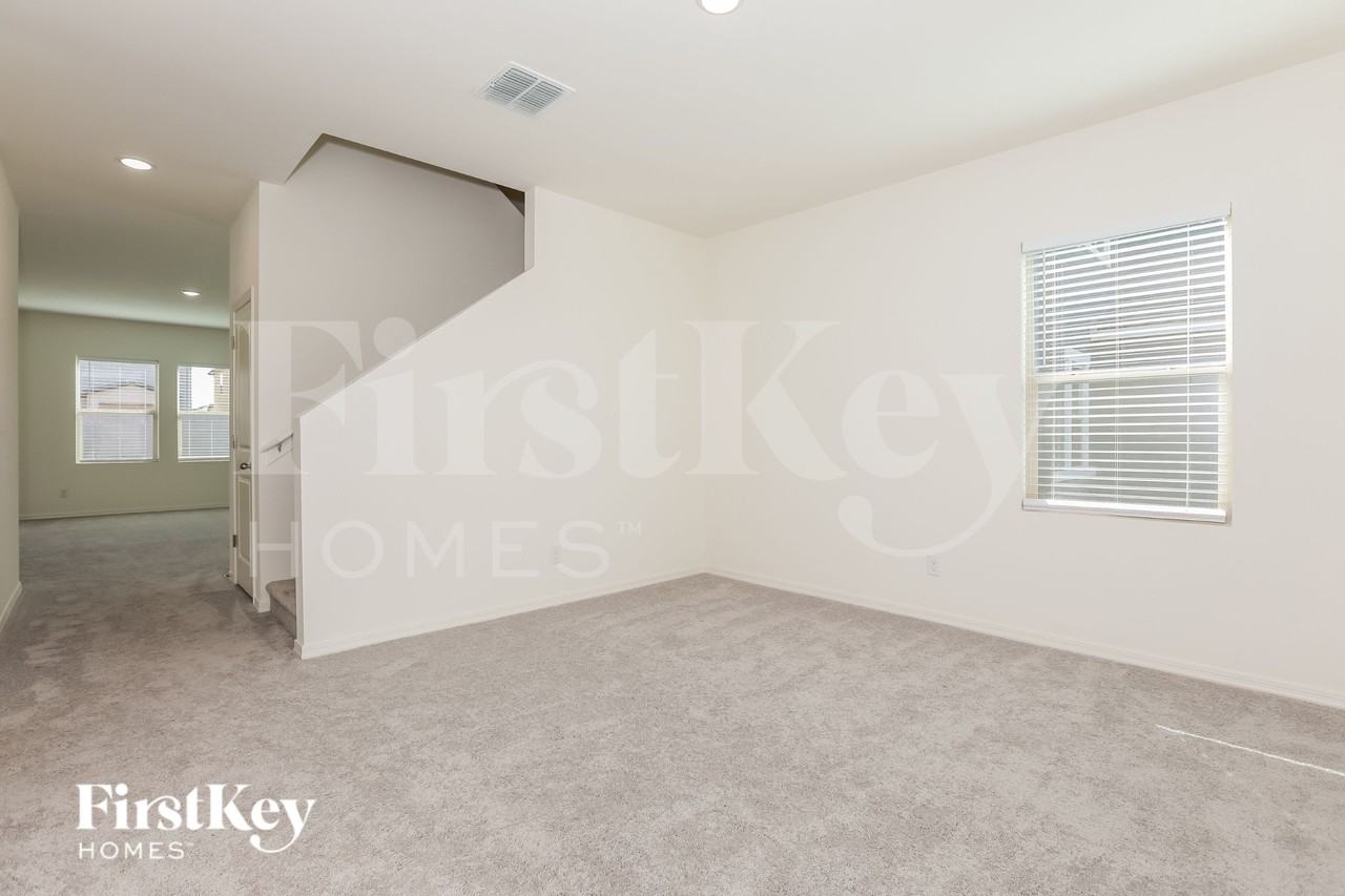 3061 E Millennium Way - Photo 2 of 16