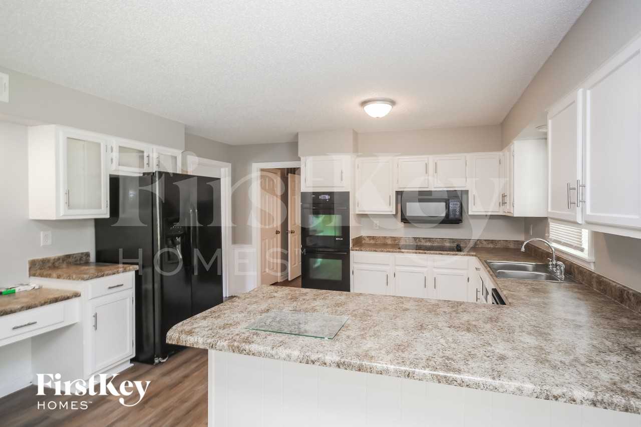 7006 Loddon Cv - Photo 5 of 15