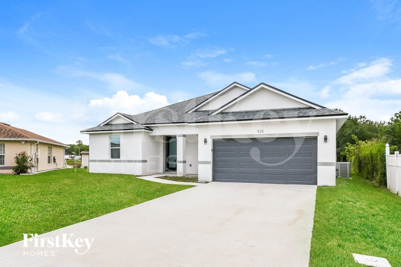 925 Albertville Ct - Photo 2 of 15