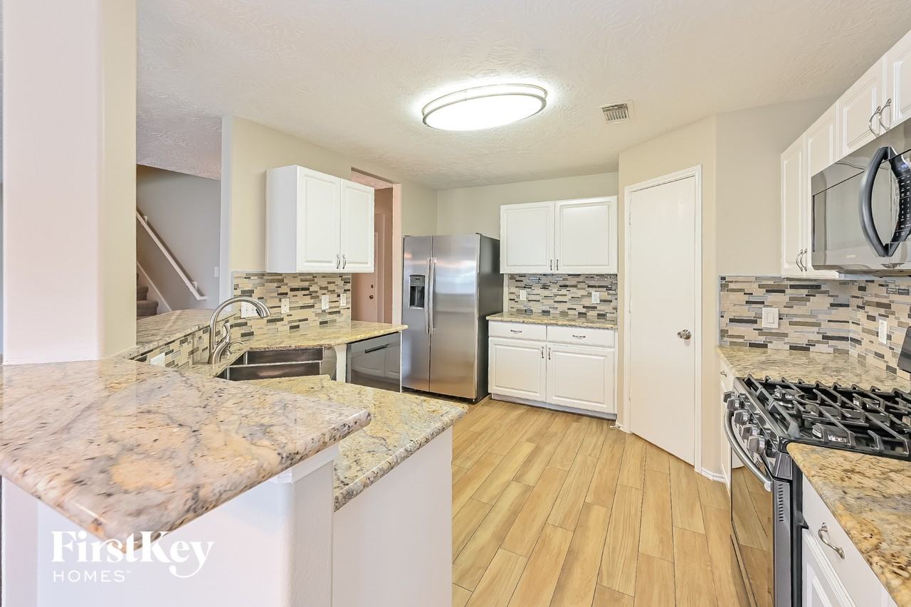 11506 Moonlight Ridge Dr - Photo 5 of 15