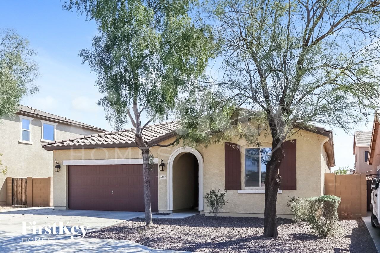 5027 W St Catherine Ave - Photo 2 of 15