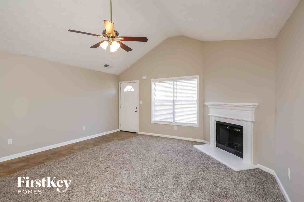 173 Patterson Close Ct - Photo 4 of 15