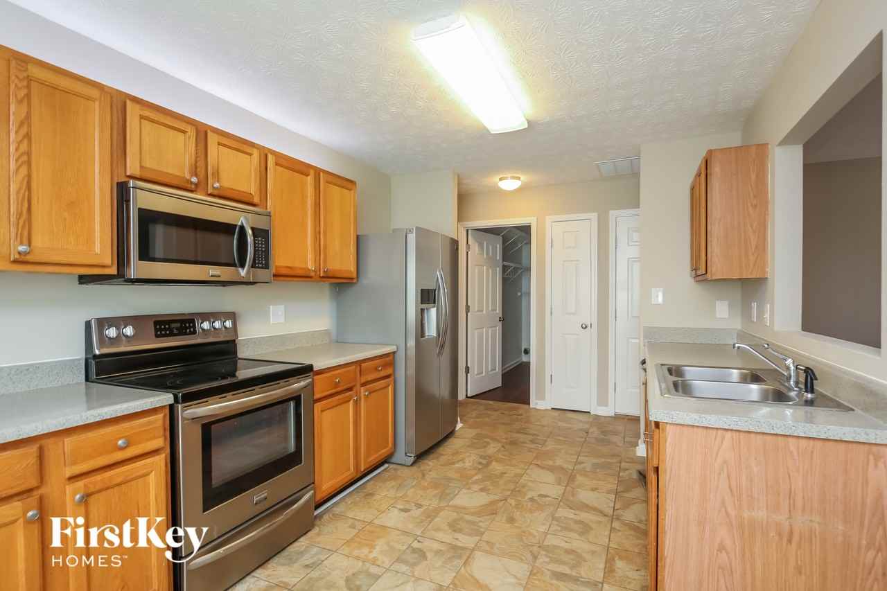 173 Patterson Close Ct - Photo 6 of 15