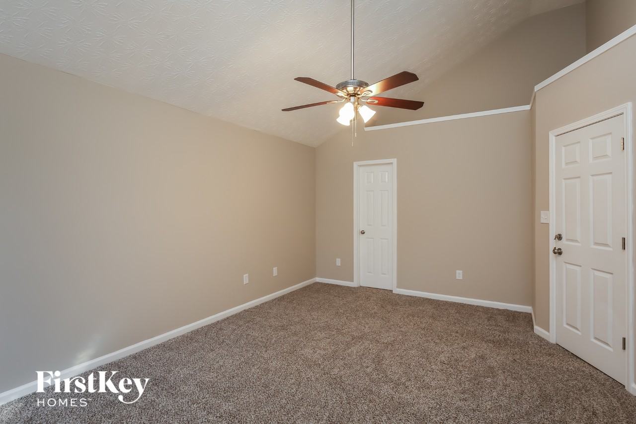 173 Patterson Close Ct - Photo 7 of 15