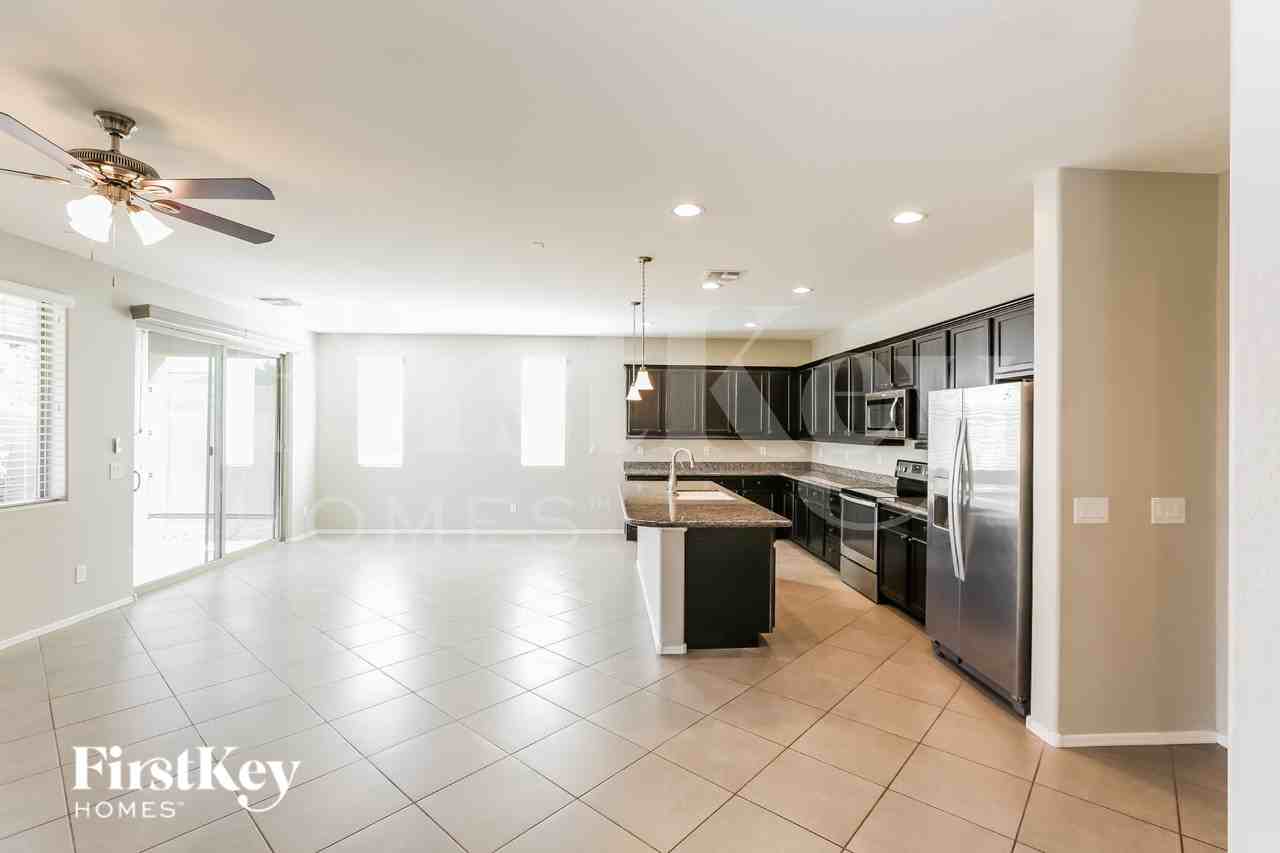 22464 E Via Del Oro - Photo 3 of 16