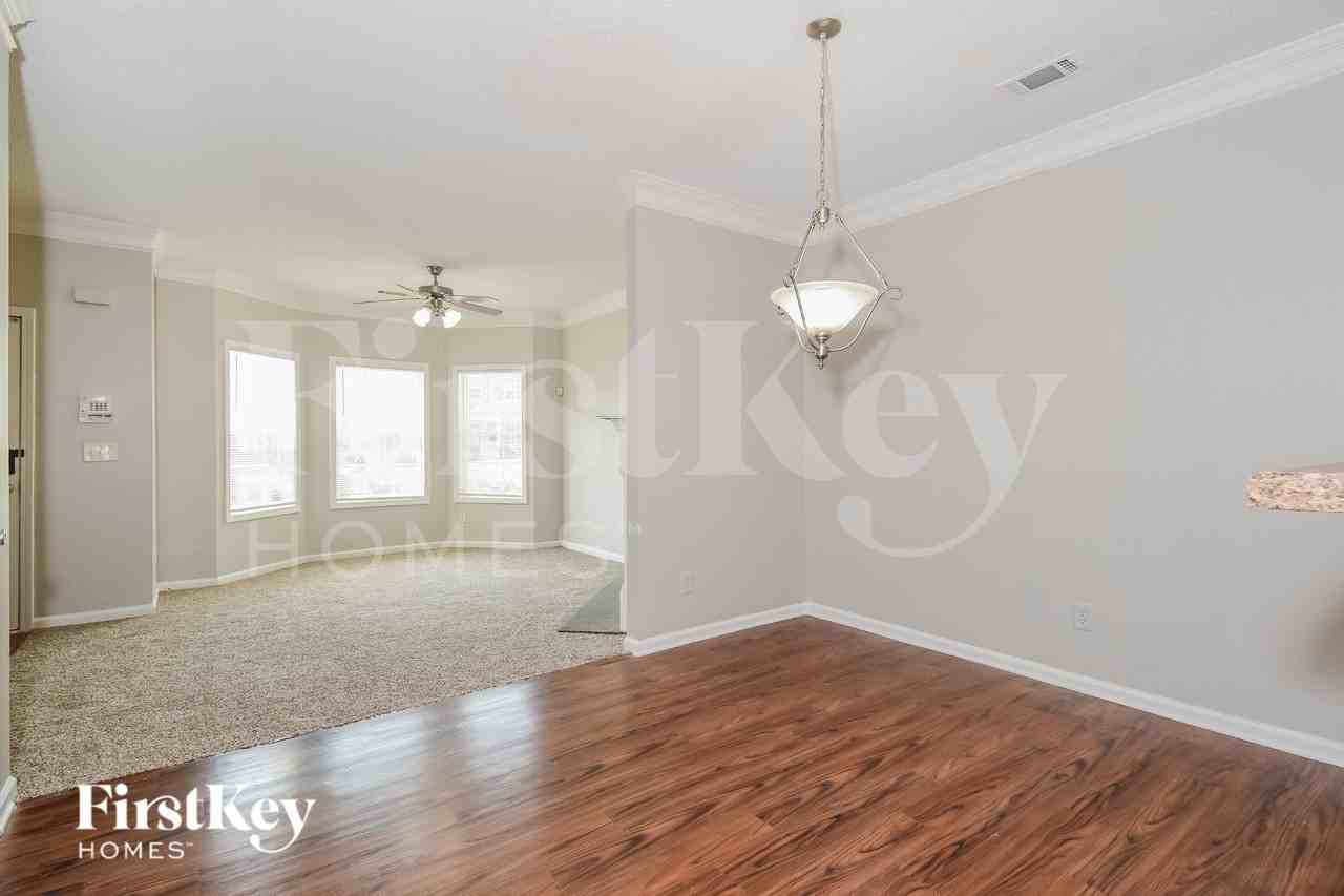 6368 Olmadison Pl - Photo 4 of 16