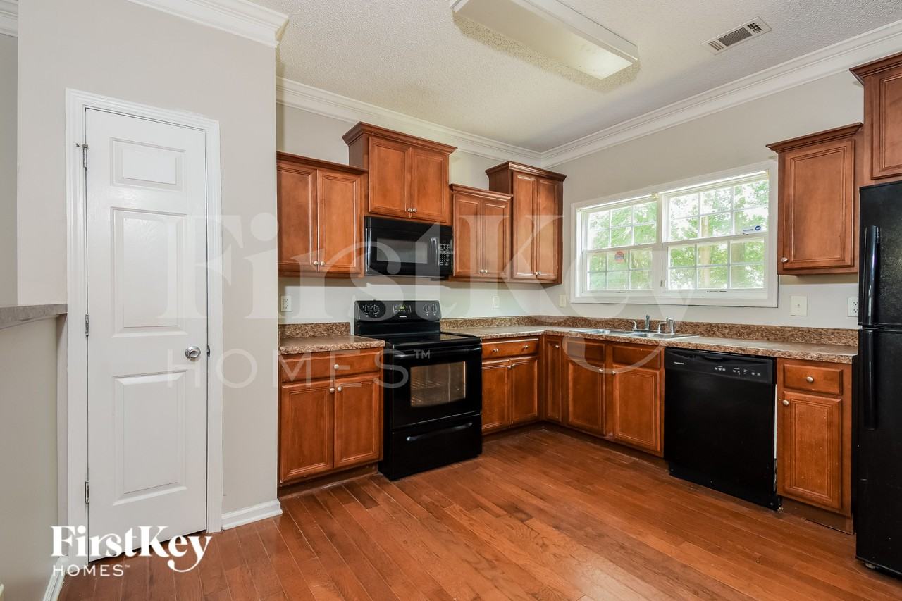 6368 Olmadison Pl - Photo 5 of 16