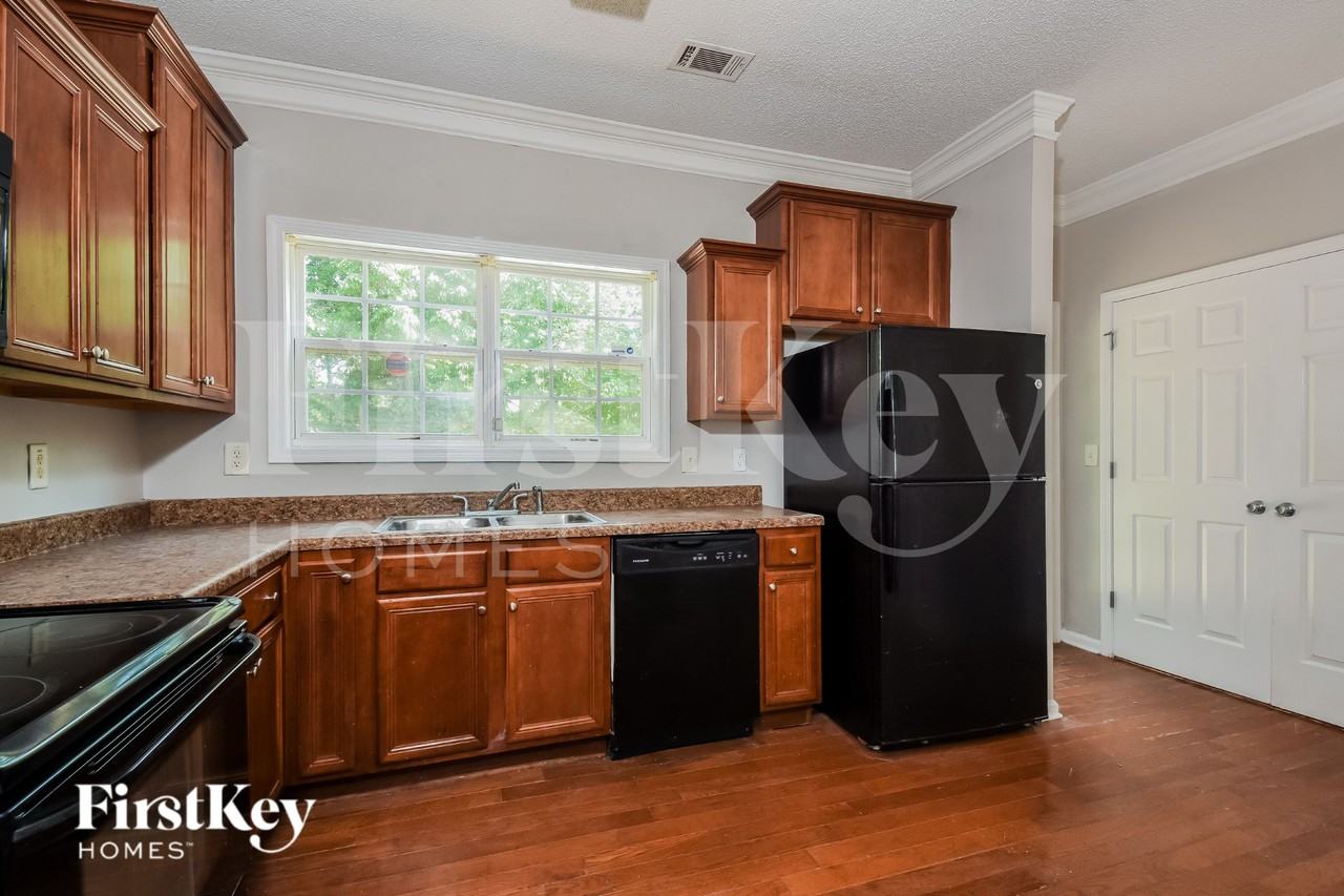 6368 Olmadison Pl - Photo 6 of 16