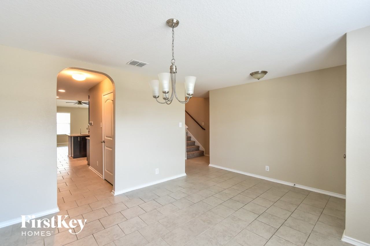 14008 Shivers Cv - Photo 4 of 15