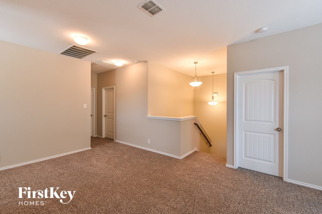 14008 Shivers Cv - Photo 6 of 15