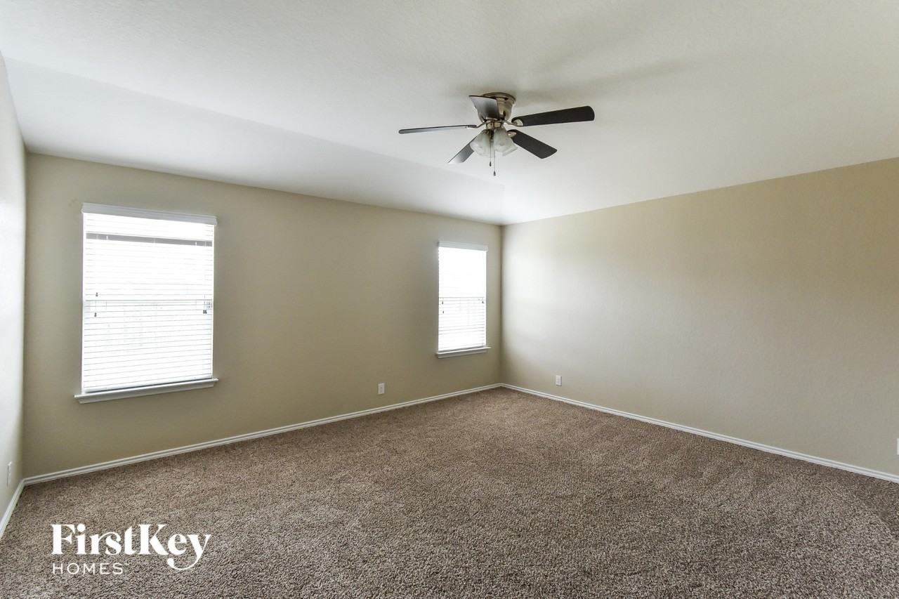 14008 Shivers Cv - Photo 7 of 15