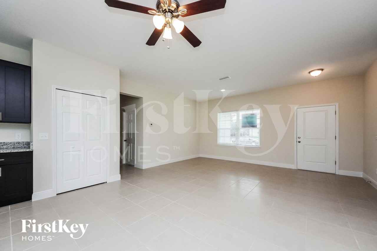 510 Magpie Ln - Photo 4 of 15