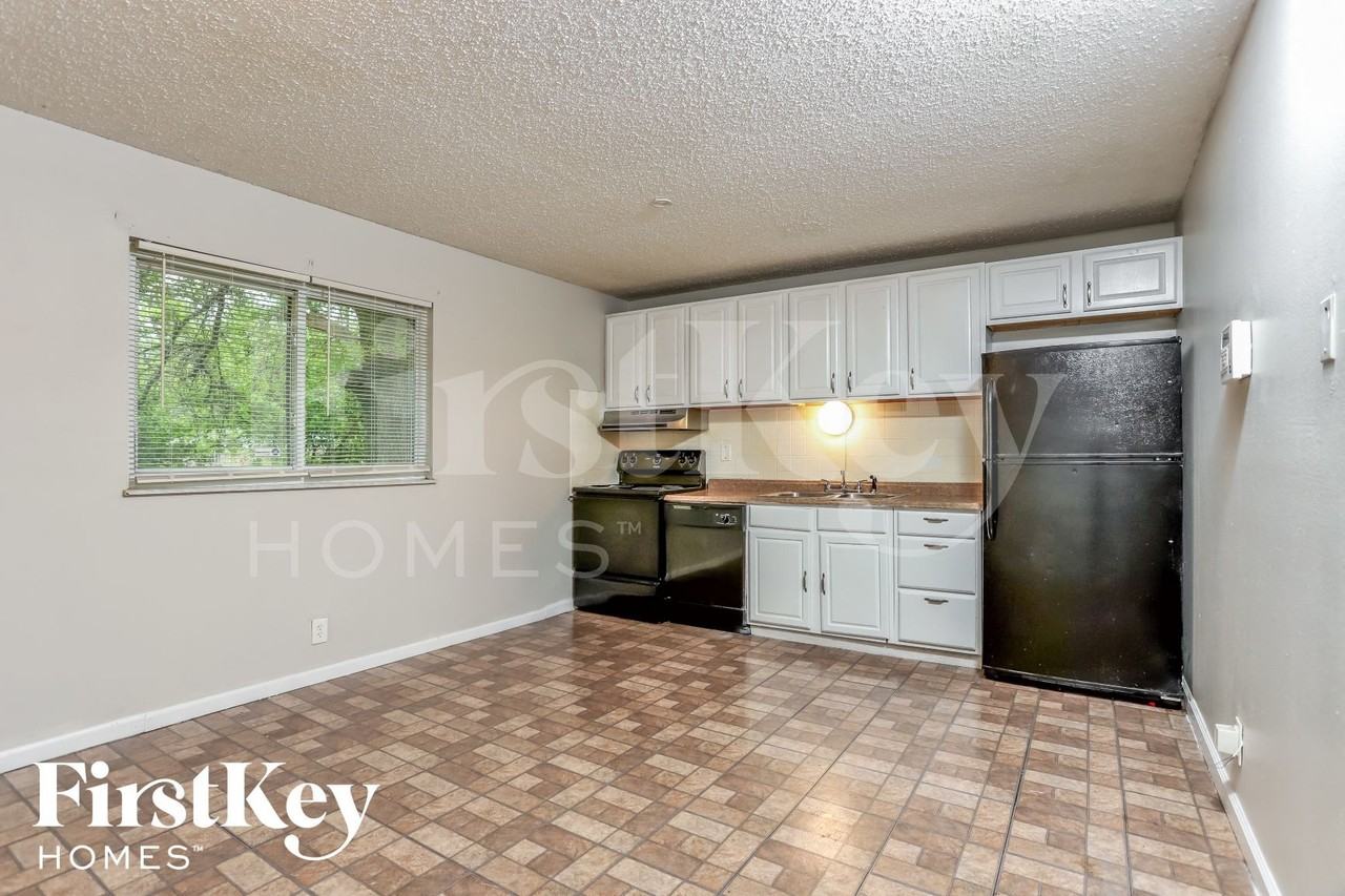 2316 Millvalley Dr - Photo 6 of 15