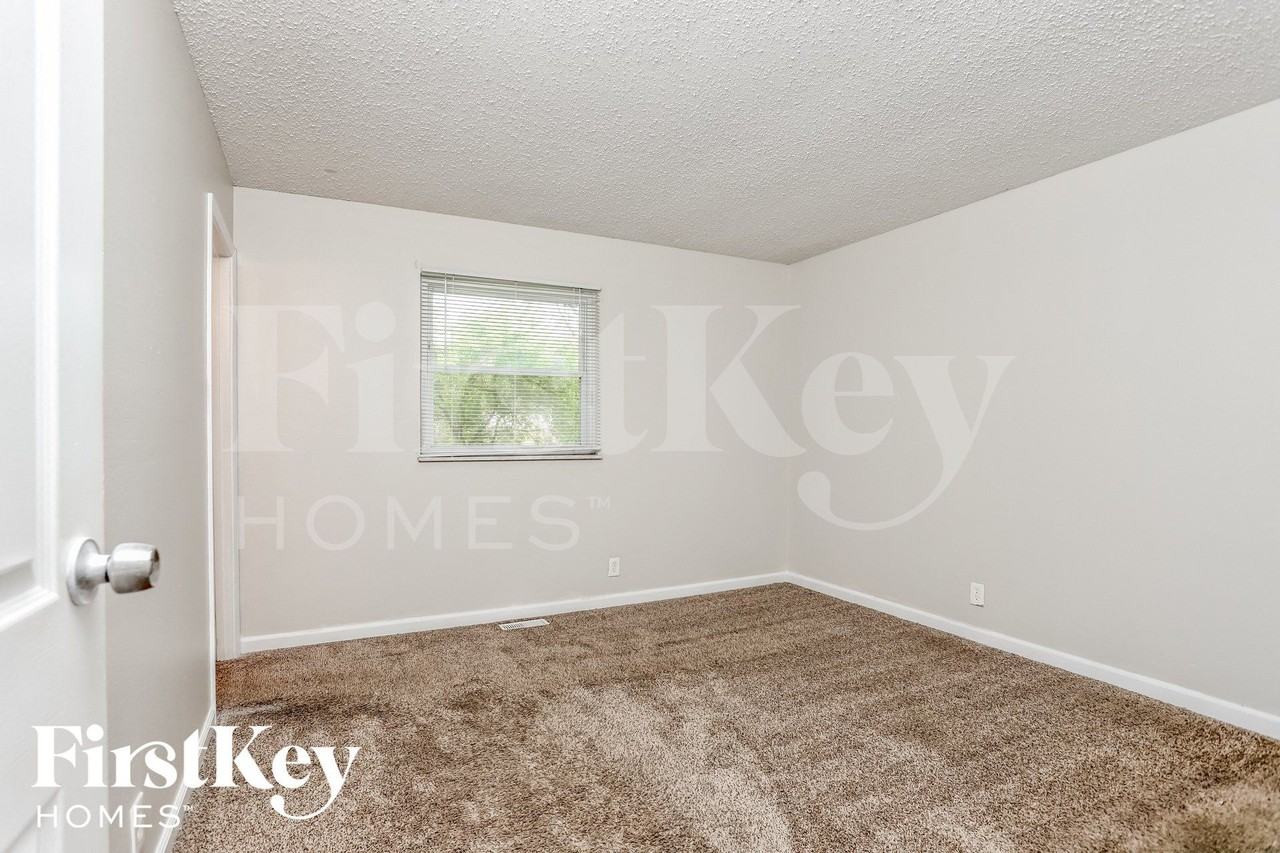 2316 Millvalley Dr - Photo 7 of 15