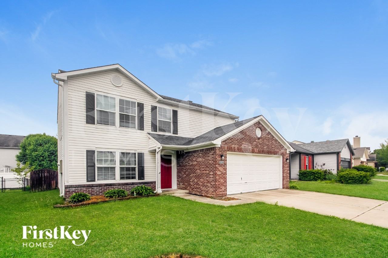 10567 Secretariat Dr - Photo 2 of 16