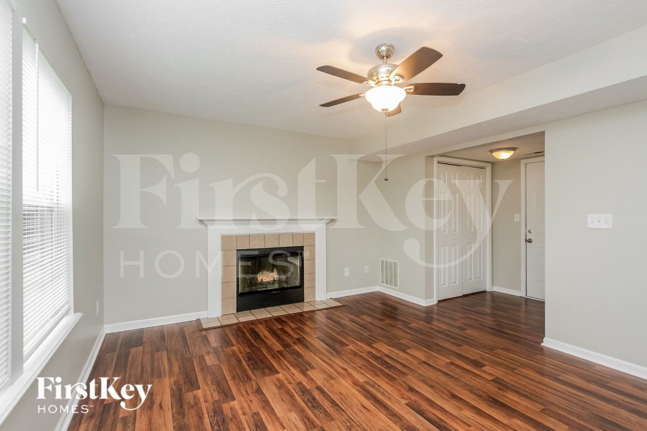 10567 Secretariat Dr - Photo 3 of 16