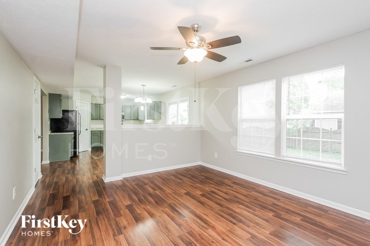 10567 Secretariat Dr - Photo 4 of 16