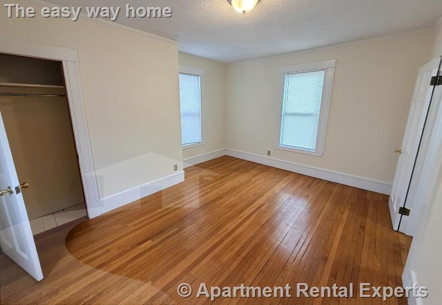 158 Holland St #1 - Photo 4 of 18