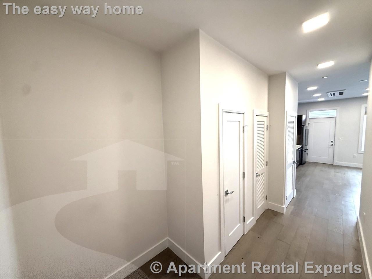 24 Rush St #E - Photo 4 of 15