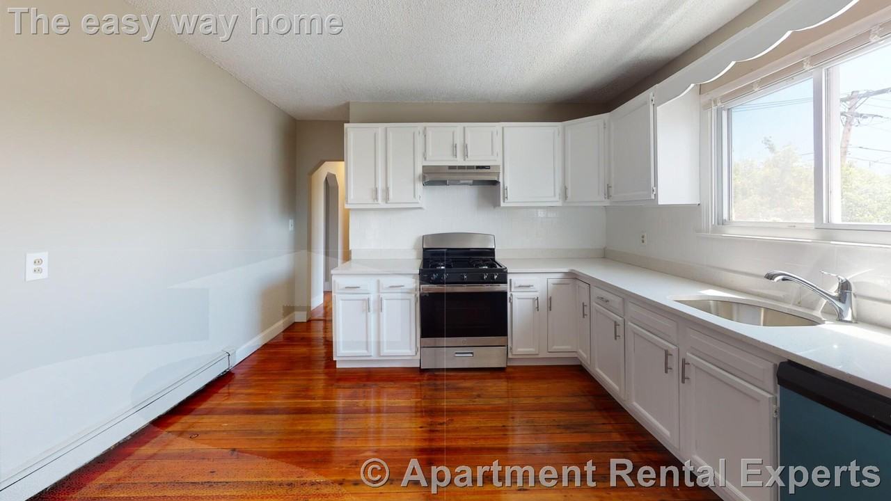 280 Mcgrath Hwy #2 - Photo 2 of 9