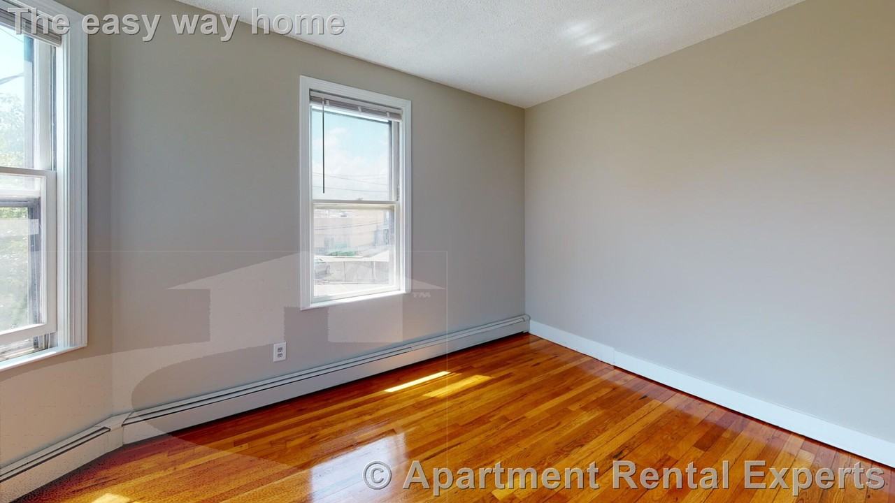 280 Mcgrath Hwy #2 - Photo 4 of 9