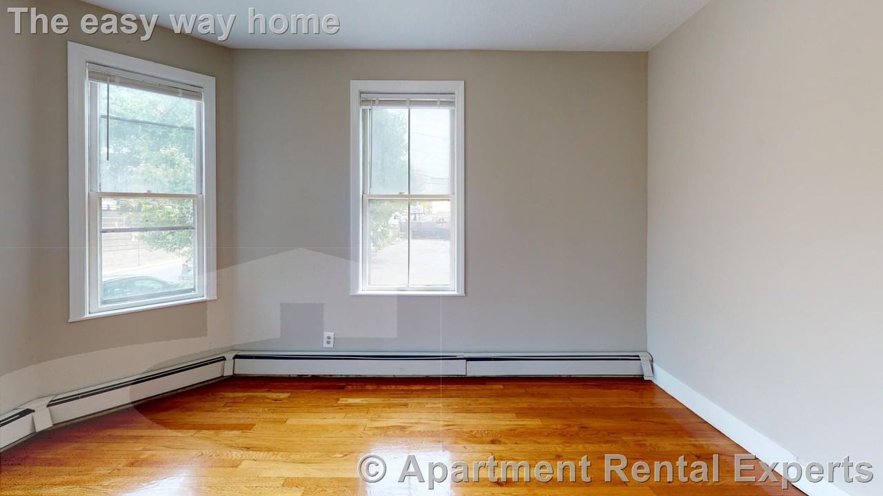 280 Mcgrath Hwy #1 - Photo 4 of 8