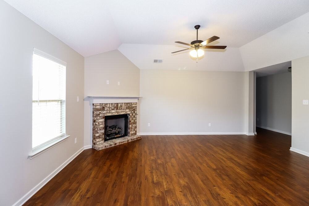 1083 Carib Loop W - Photo 3 of 16