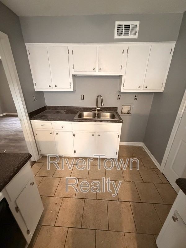 4850 Applestone St - Photo 5 of 10