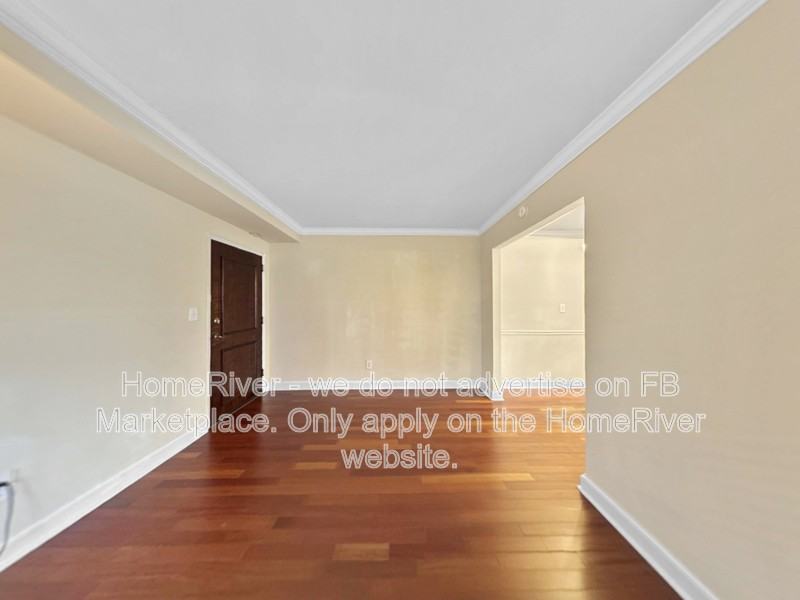 722 S Washington St #104 - Photo 5 of 22