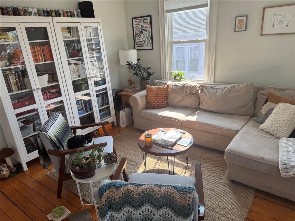 37 Evergreen St ##1 - Photo 7 of 25