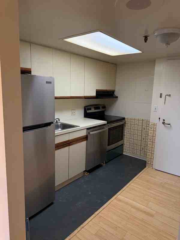 655 Absecon Blvd - Photo 3 of 8