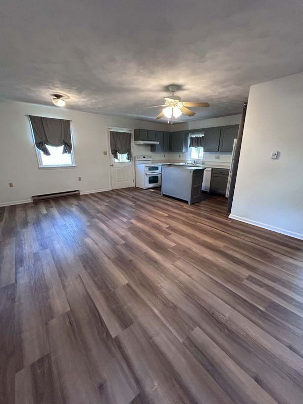 16 W Main St - Photo 4 of 15