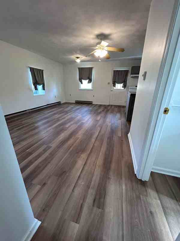 16 W Main St - Photo 7 of 15