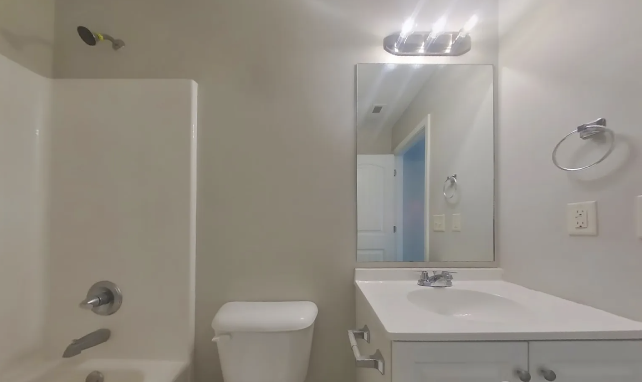 44 Wyndham Ct Se - Photo 5 of 6