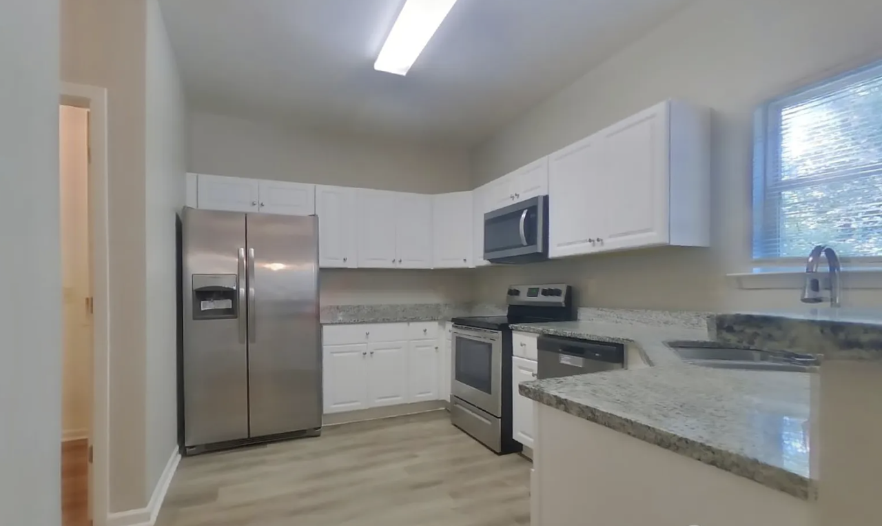 44 Wyndham Ct Se - Photo 6 of 6