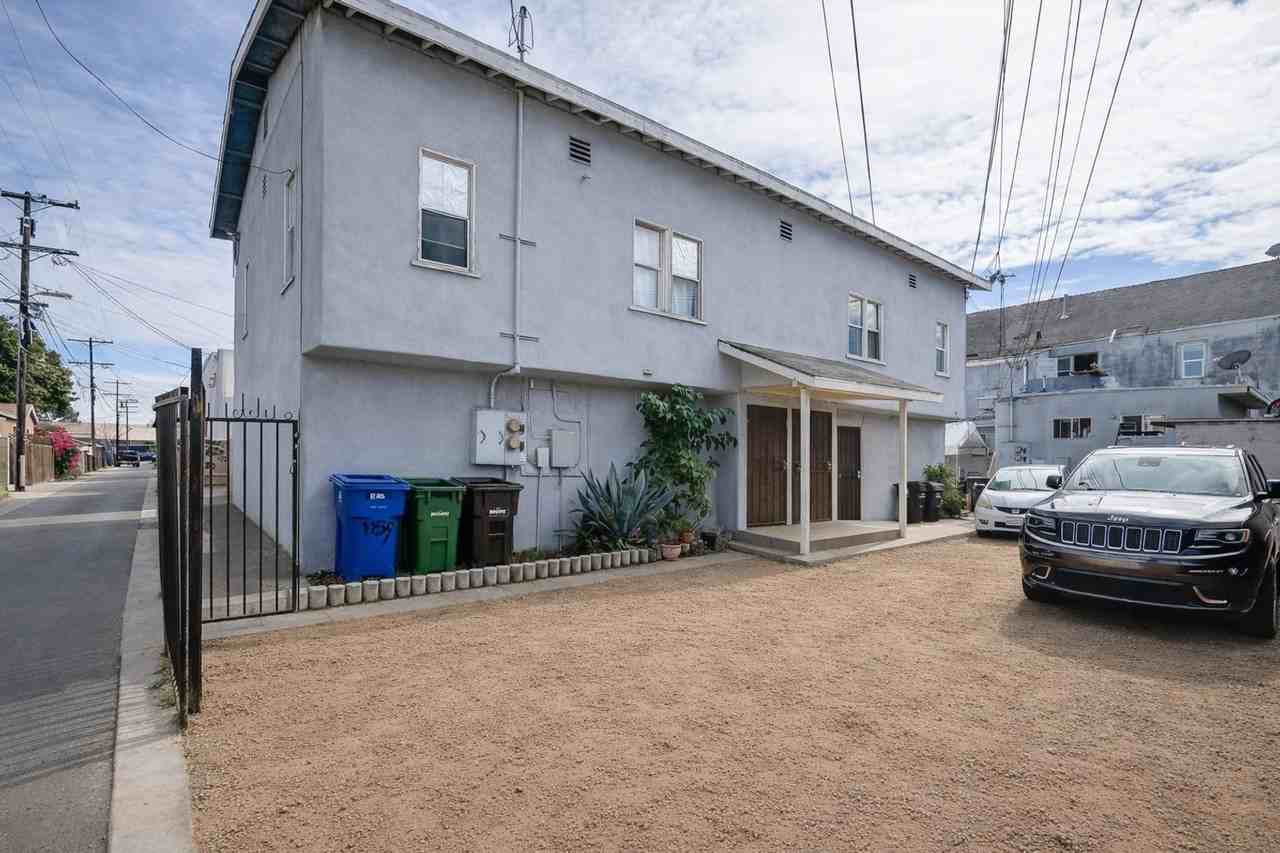 1157 E 21st St #1157 - Photo 3 of 20