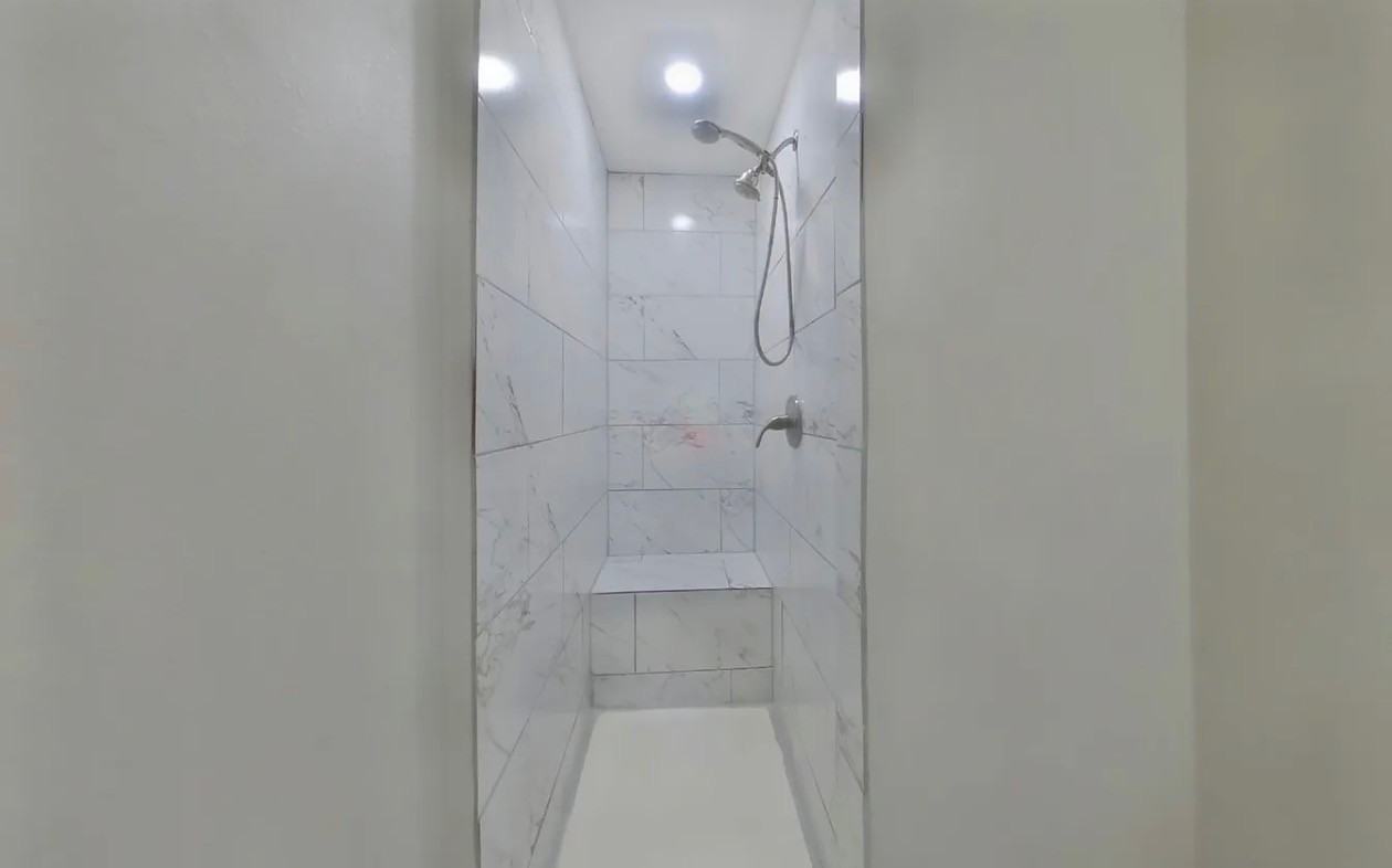 1927 Canterbury St - Photo 5 of 18