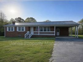 featured image of 152 Leonard Dr