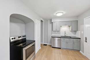 735 E Mithoff St - Photo 1 of 1