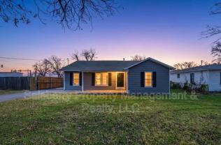 418 Russell St - Photo 1 of 1